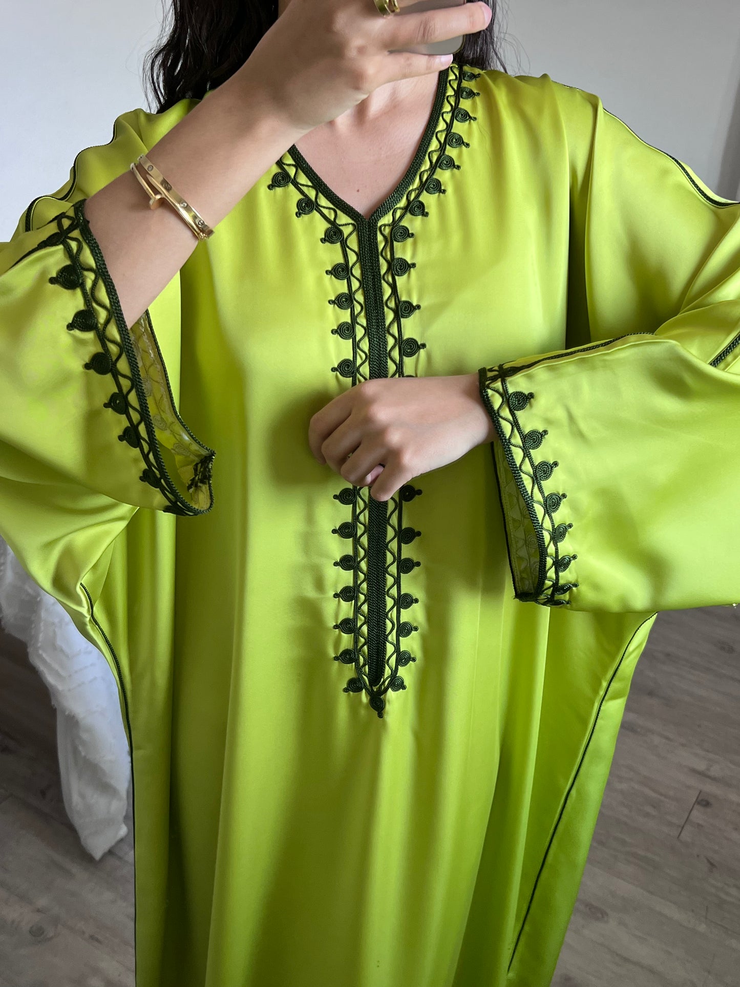 Farasha Drap De Soie