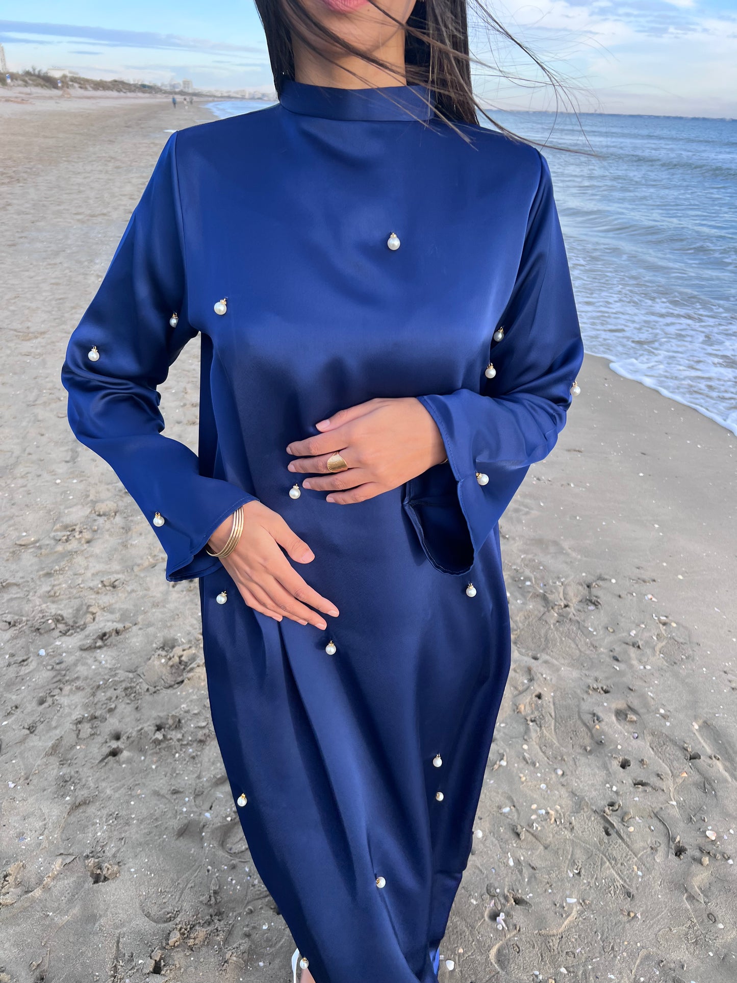 Robe Pearls