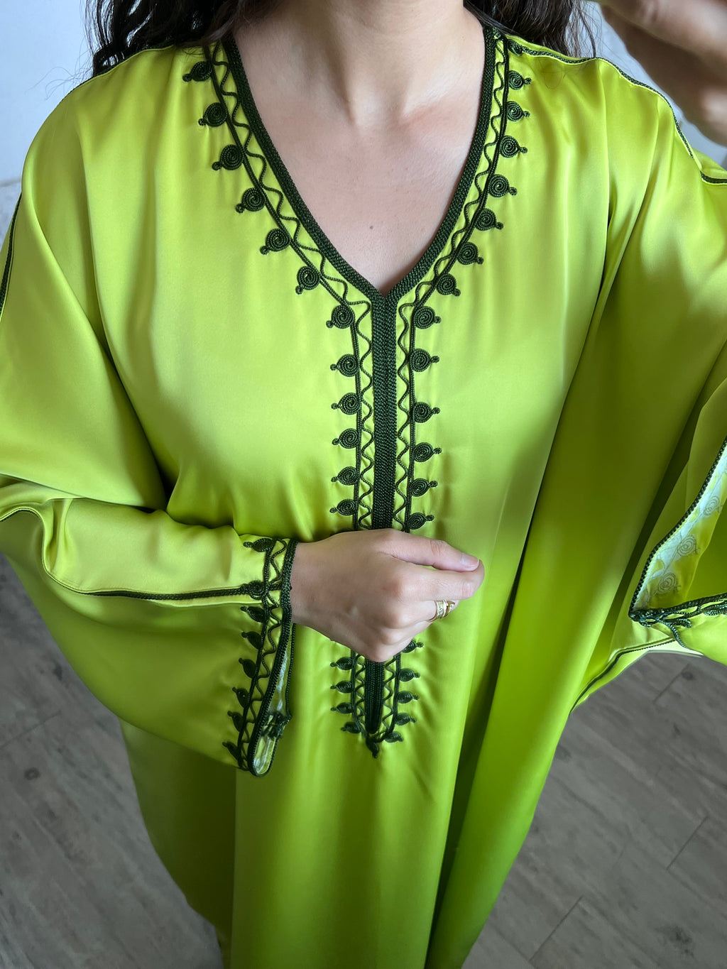 Farasha Drap De Soie